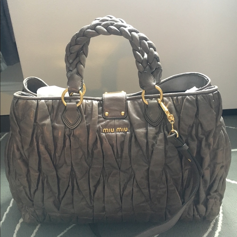 Mid Miu matelasse lux bag
